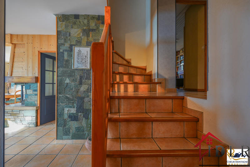 Maison - 168 m² - 5 pièces