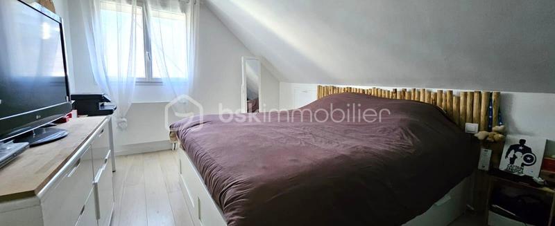 Maison de ville - 100 m² - 5 pièces