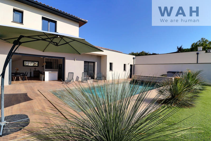 Villa - 155 m² - 6 pièces