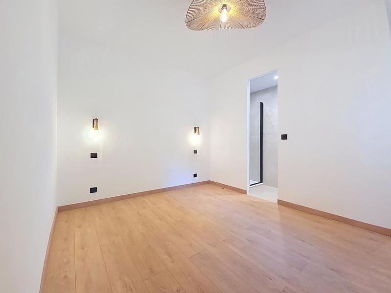 Duplex - 152 m² - 5 pièces