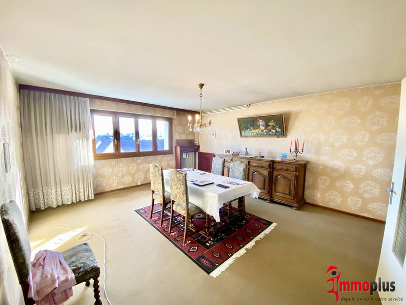 Appartement - 120 m² - 5 pièces