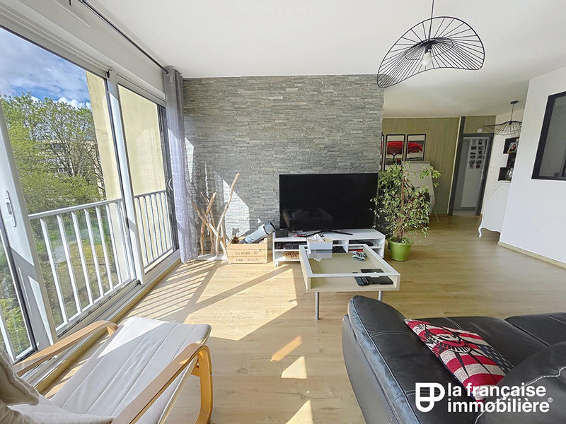 Appartement - 88 m² - 5 pièces