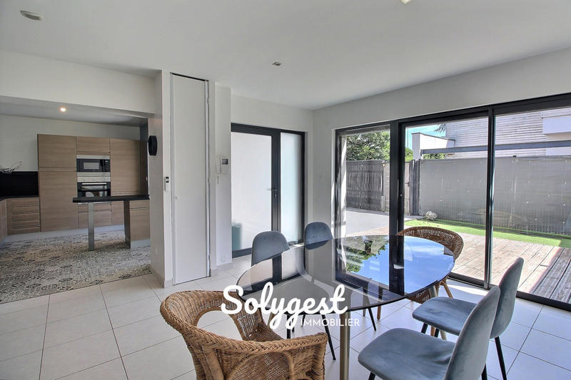 Duplex - 146 m² - 5 pièces