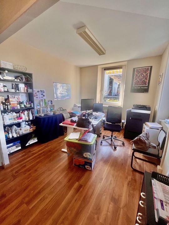 Maison traditionnelle - 140 m² - 5 pièces