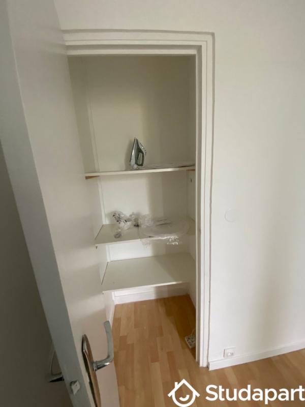 Chambre - 12 m² - 1 pièce