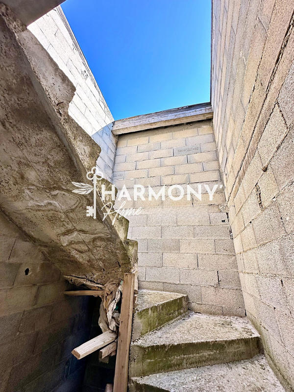 Maison - 140 m² - 3 pièces