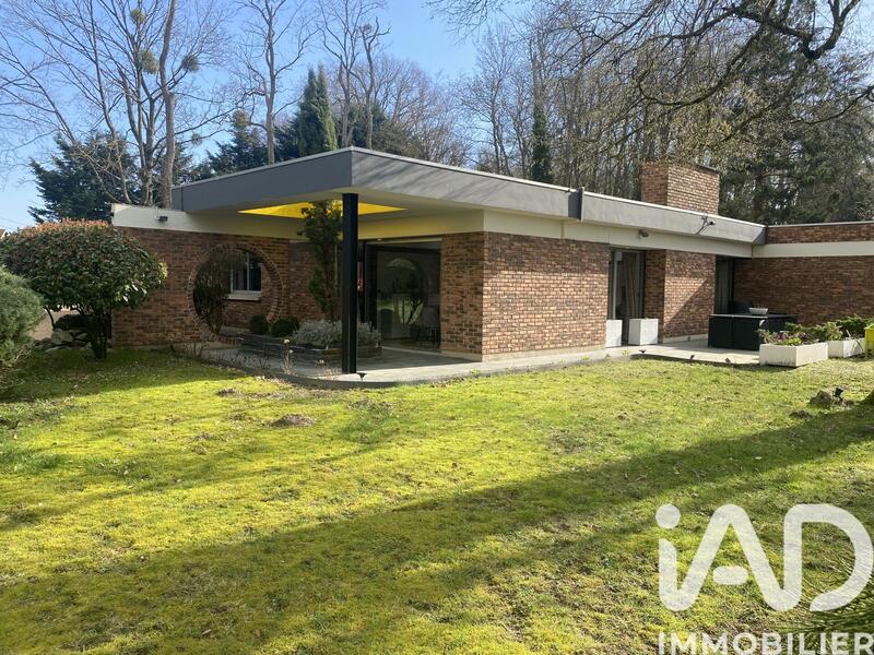 Maison de maîtres - 313 m² - 8 pièces