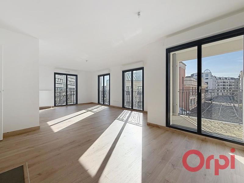 Appartement - 83 m² - 4 pièces