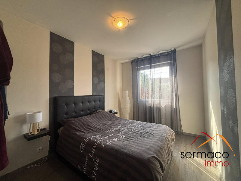 Maison - 88 m² - 5 pièces