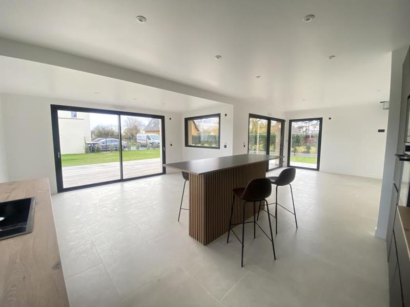 Maison - 163 m² - 5 pièces