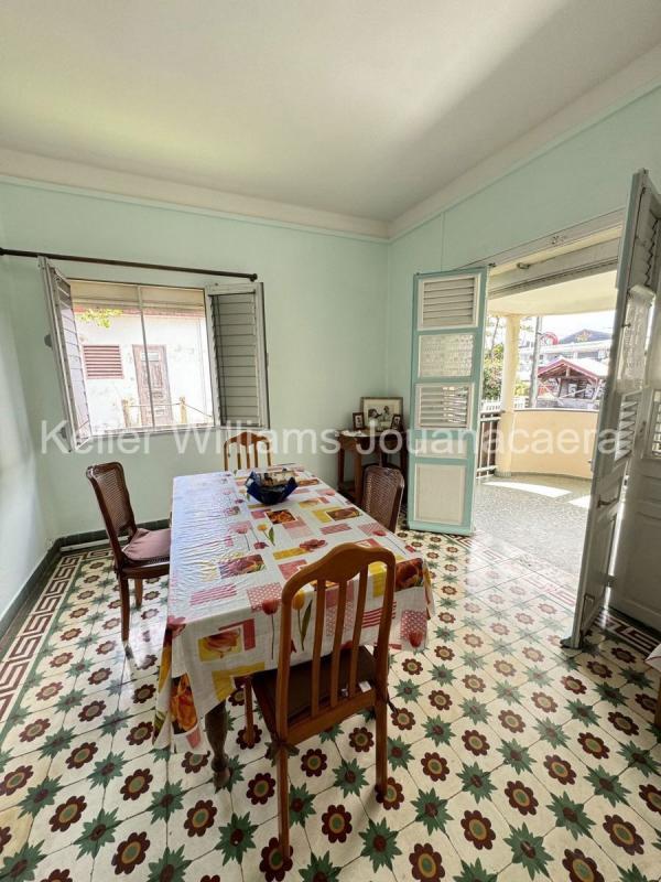 Villa - 100 m² - 4 pièces