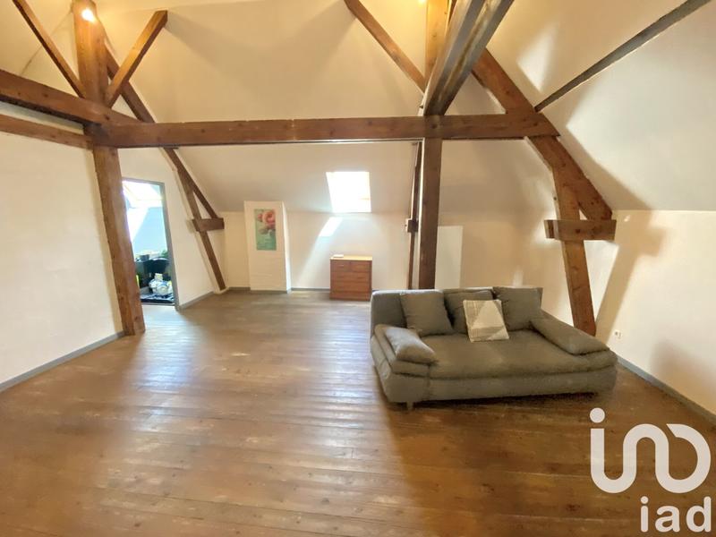 Maison - 207 m² - 9 pièces