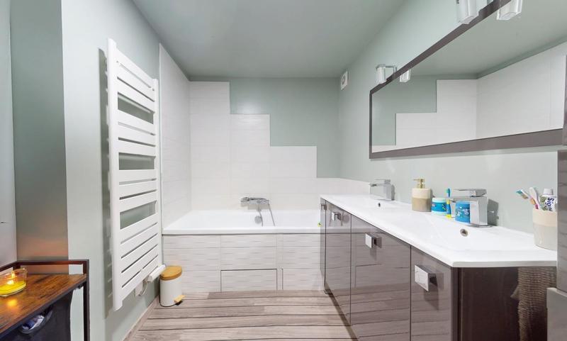 Maison - 98 m² - 4 pièces