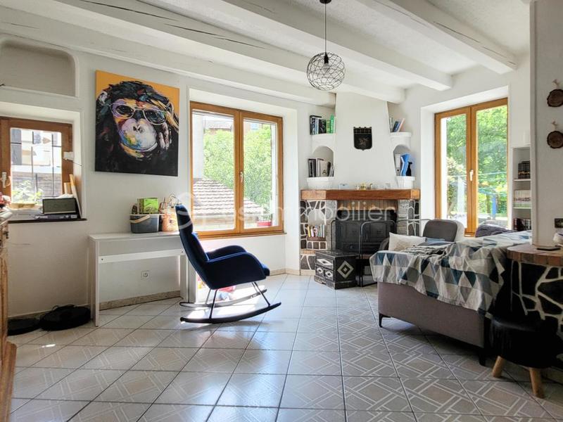 Maison - 116 m² - 9 pièces