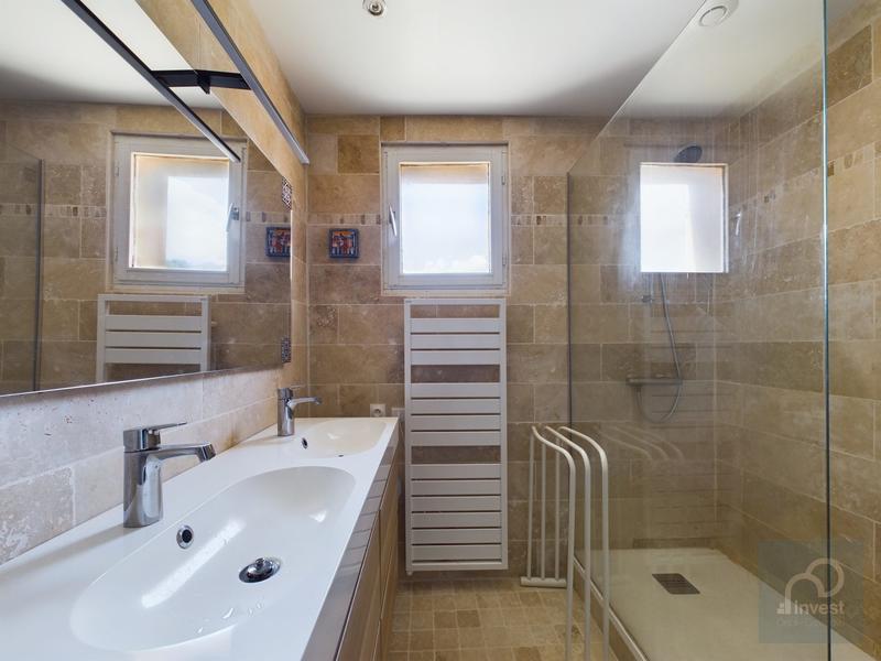 Villa - 130 m² - 5 pièces