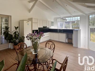 Maison - 194 m² - 7 pièces