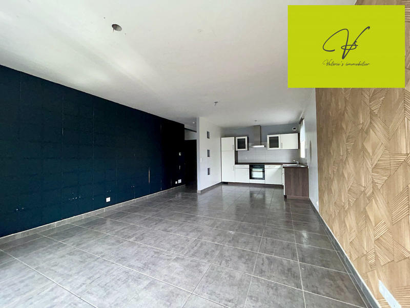 Appartement - 93 m² - 5 pièces