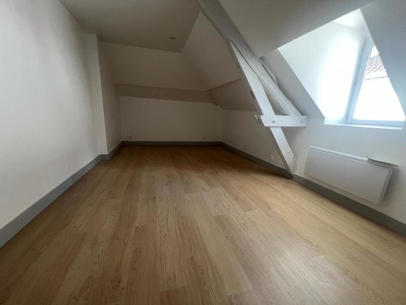 Appartement - 81 m² - 3 pièces