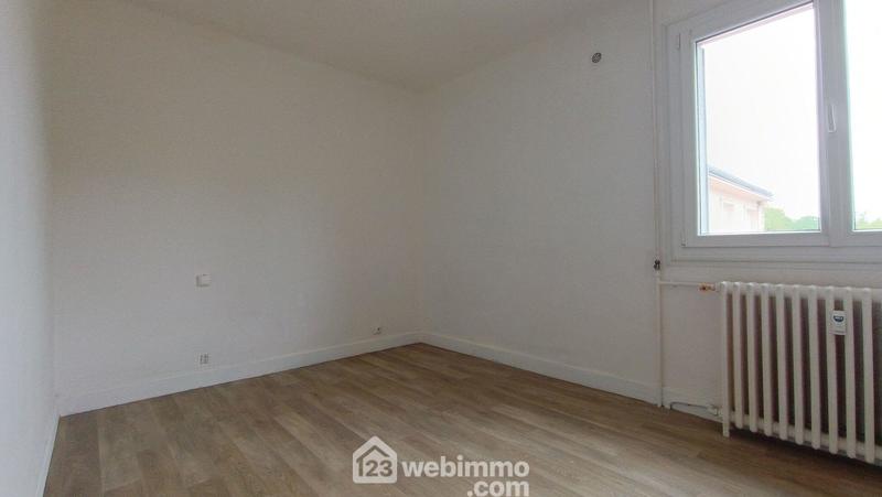 Appartement - 100 m² - 4 pièces
