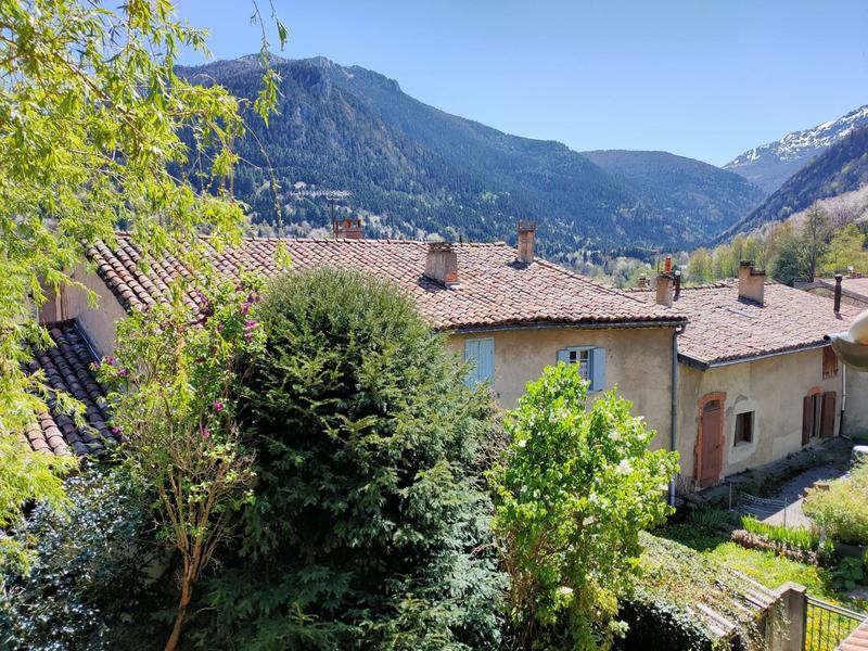 Maison - 470 m² - 20 pièces