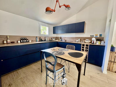 Maison - 159 m² - 5 pièces