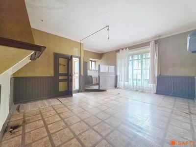Maison - 186 m² - 8 pièces
