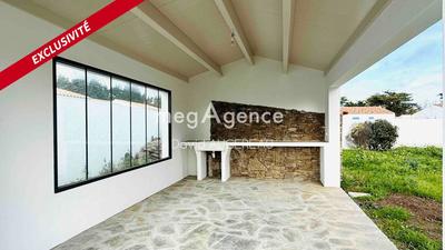 Maison traditionnelle - 105 m² - 6 pièces