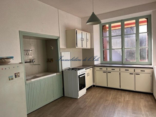 Maison - 148 m² - 5 pièces