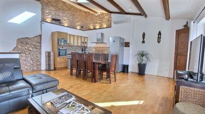 Maison de village - 122 m² - 6 pièces