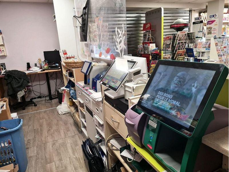 Fonds de commerce - Local commercial - 64 m²