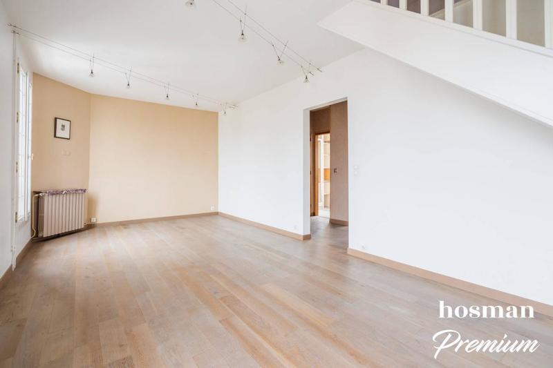 Maison - 160 m² - 8 pièces