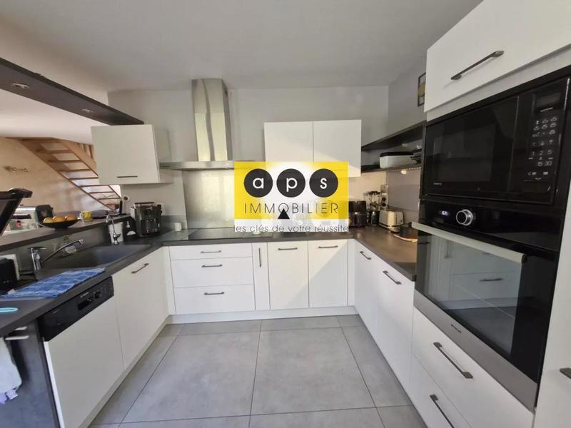 Villa - 160 m² - 6 pièces