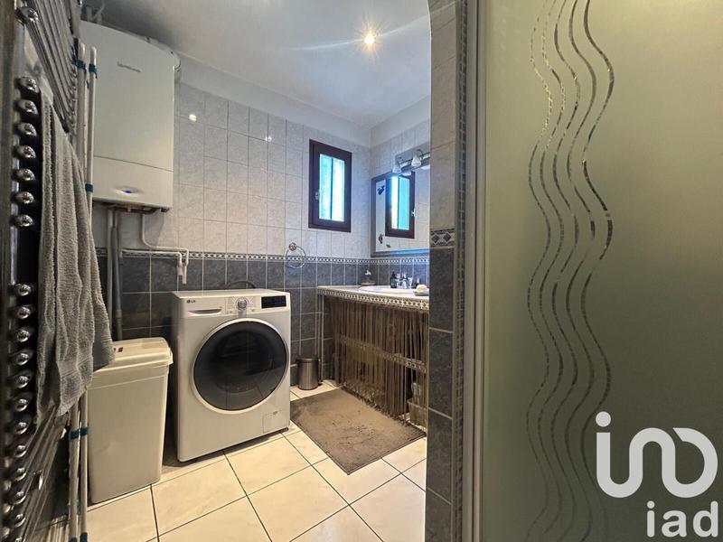 Maison - 96 m² - 4 pièces