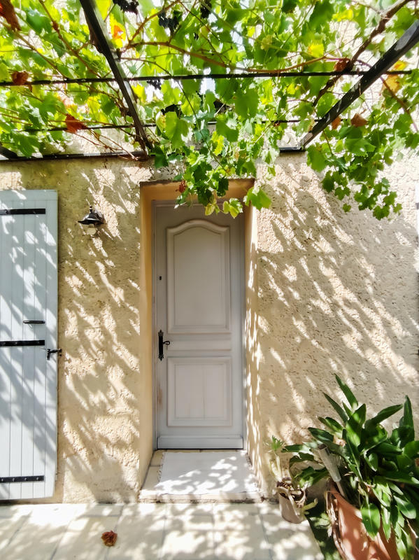 Maison - 245 m² - 9 pièces