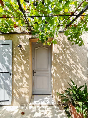 Maison - 245 m² - 9 pièces