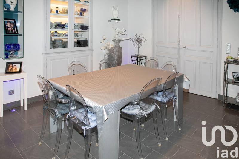 Maison de ville - 382 m² - 12 pièces