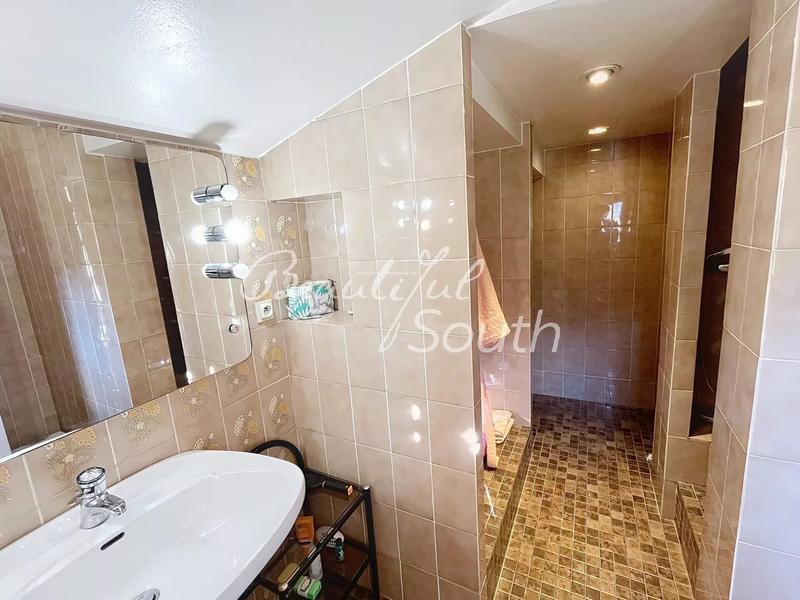 Villa - 146 m² - 5 pièces