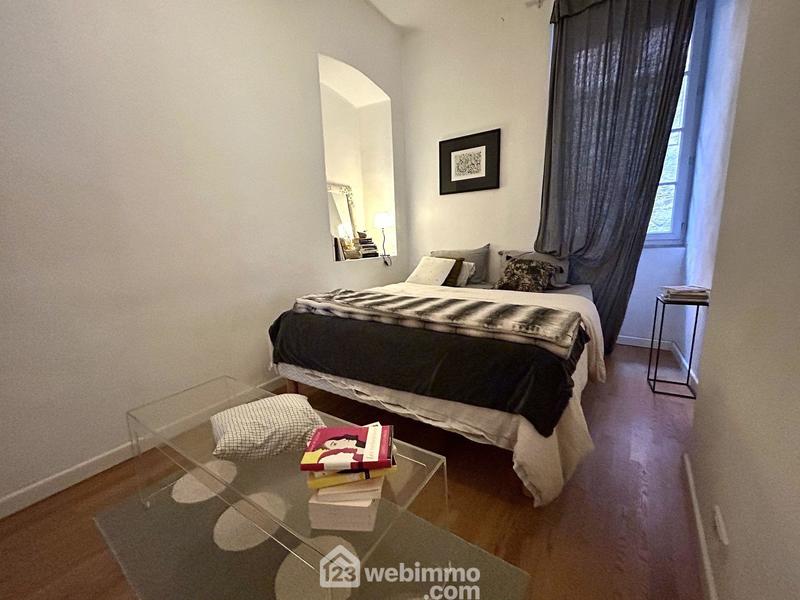 Appartement - 138 m² - 5 pièces