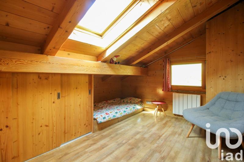 Châlet - 230 m² - 12 pièces