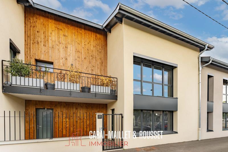 Appartement - 115 m² - 4 pièces