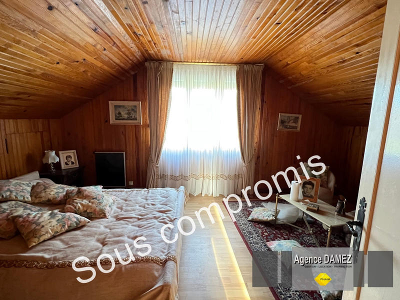 Maison - 161 m² - 5 pièces