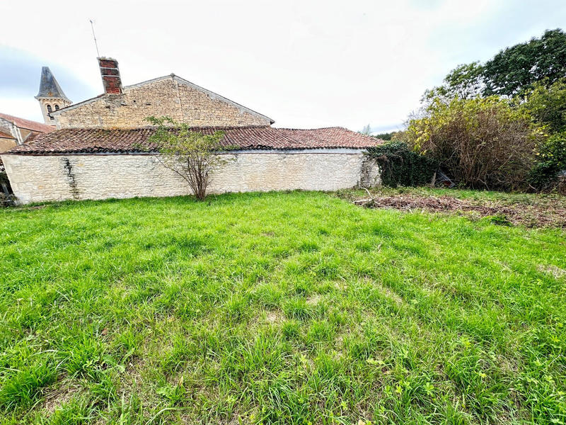 Parking / Garage - 90 m²