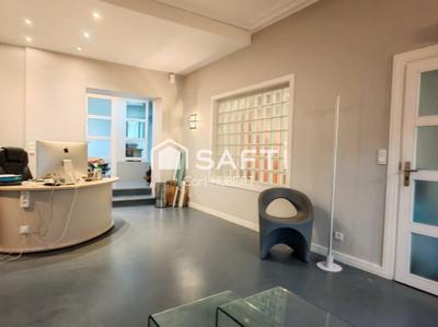 Maison de ville - 237 m² - 7 pièces