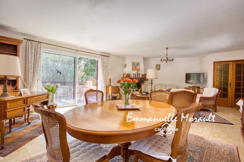 Villa - 210 m² - 7 pièces