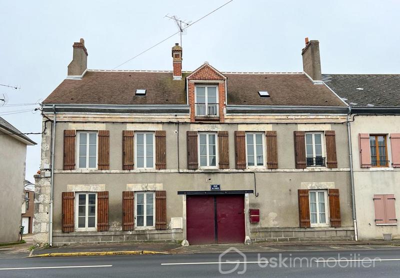 Immeuble - 250 m² - 9 pièces