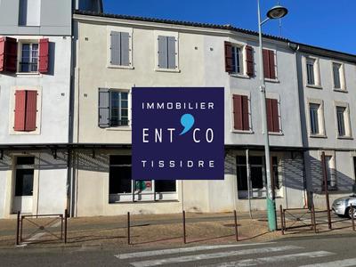 Local d'activité / Entrepôt - 132 m²