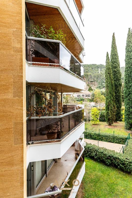 Appartement - 103 m² - 4 pièces