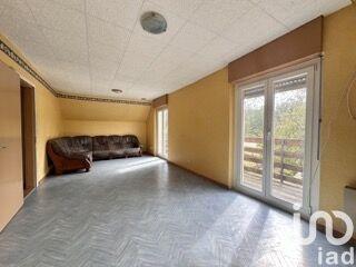 Maison - 180 m² - 8 pièces