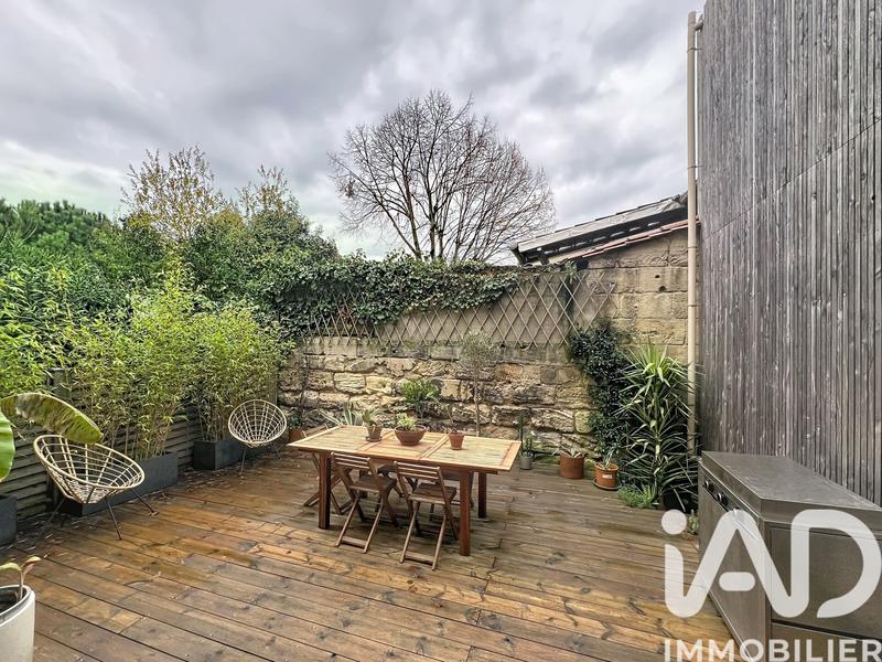 Maison - 90 m² - 5 pièces