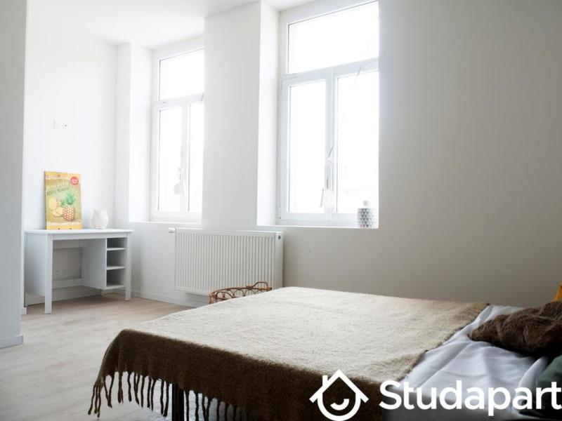 Chambre - 13 m² - 1 pièce